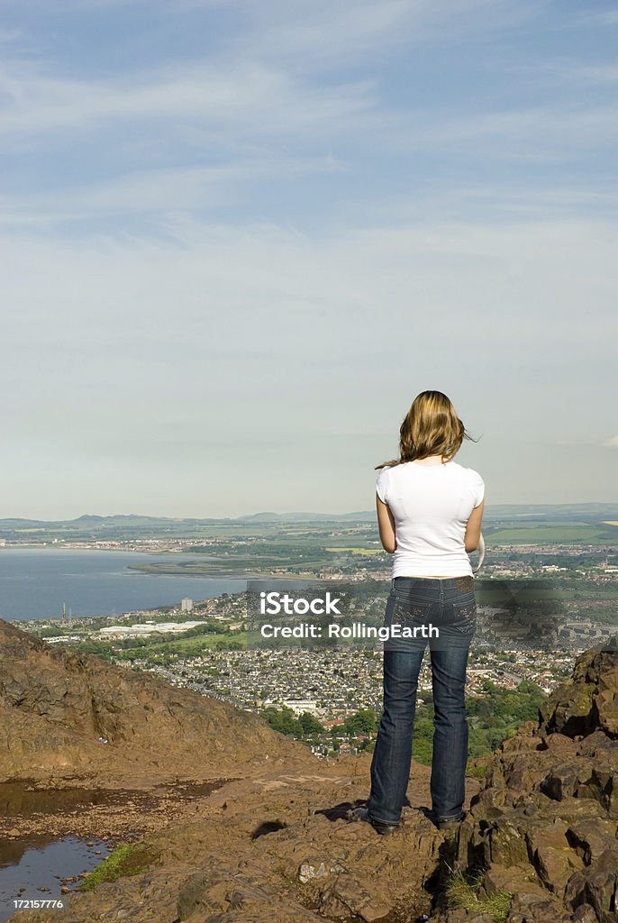 Admira la vista - Foto de stock de Colina libre de derechos