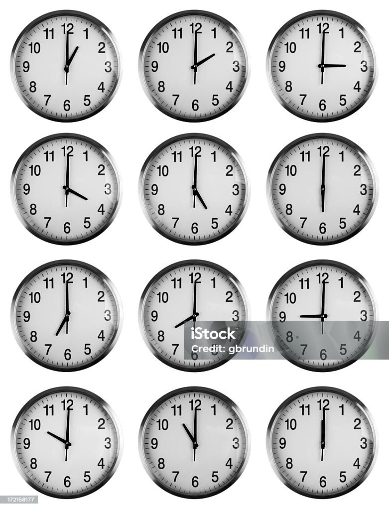 12 時間 - 壁掛け時計のロイヤリティフリーストックフォト