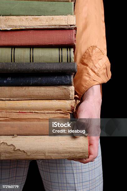 Foto de Livros Antigos e mais fotos de stock de Acabado - Acabado, Adulto, Antigo