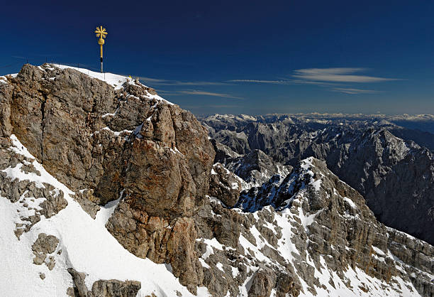 istock Mt. Zugspitze 2, Germanys highest mountain 172161154