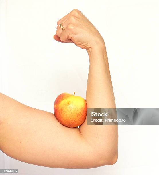 근육 음식 사과에 대한 스톡 사진 및 기타 이미지 - 사과, 여자, 이두근