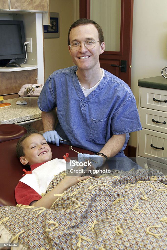 Children's dentista 69 - Foto de stock de Adulto libre de derechos