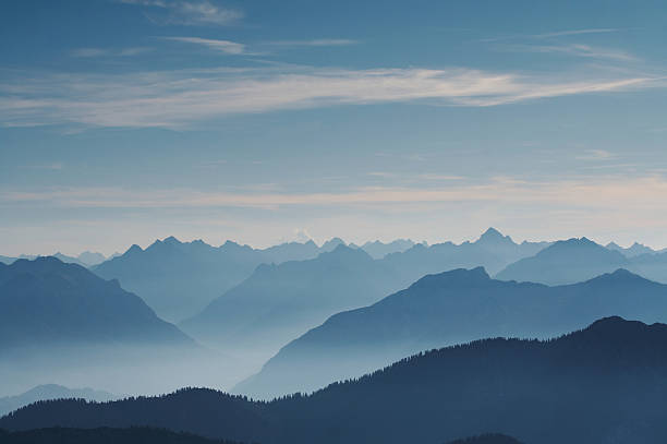 lechtaler panorama - european alps mountain tannheimer silhouette stock-fotos und bilder