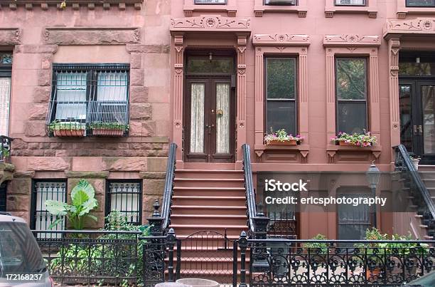 Brownstone De Brooklyn Foto de stock y más banco de imágenes de Ciudad de Nueva York - Ciudad de Nueva York, Brooklyn - Nueva York, Piedra caliza de color rojizo