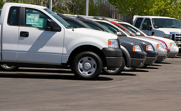 istock Car Dealership 172168252