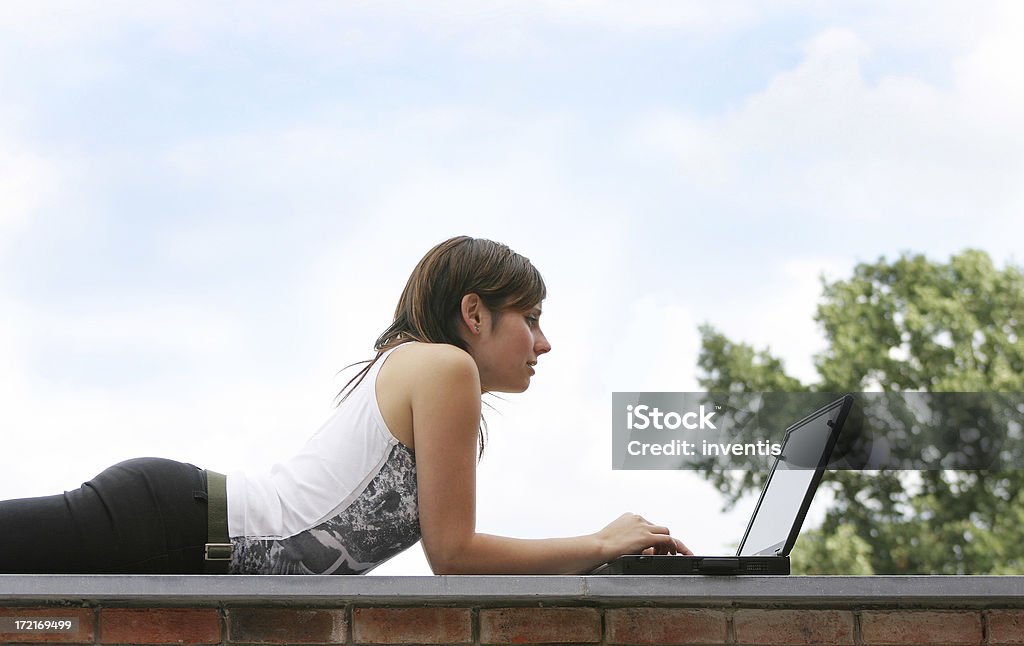 laptop-Mädchen - Lizenzfrei Arbeiten Stock-Foto