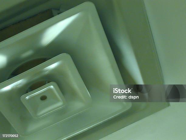 天井の通気口 2 - Hvacのストックフォトや画像を多数ご用意 - Hvac, エアダクト, クローズアップ