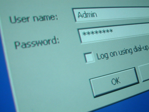 Windows 2000 login screen.