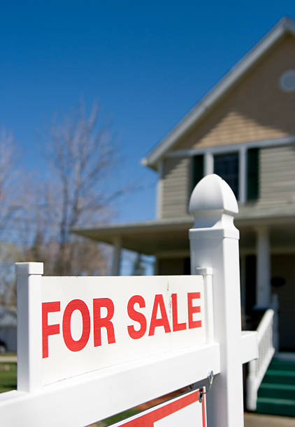 istock House for Sale - See my other angles 172170665