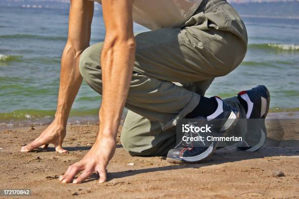 Bereit Fertig Gehen Stockfoto und mehr Bilder von Abwarten - Abwarten, Aktiver Lebensstil, Aktivitäten und Sport