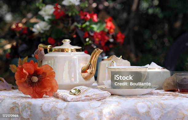 庭園での朝食 - イングランド文化のストックフォトや画像を多数ご用意 - イングランド文化, 朝, 温かいお茶
