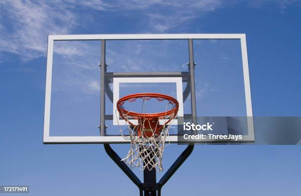 Basketball Hoop Und Backstop Stockfoto und mehr Bilder von Basketball - Basketball, Basketballkorb, Blau