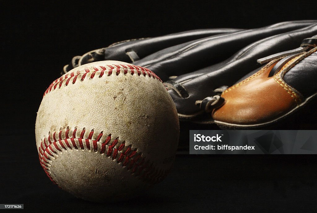 Beisebol com Luva preta - Royalty-free Basebol Foto de stock