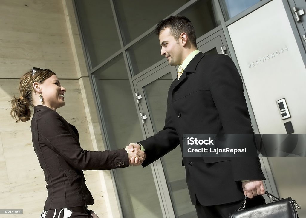 Reunión de negocios en la calle - Foto de stock de Acuerdo libre de derechos