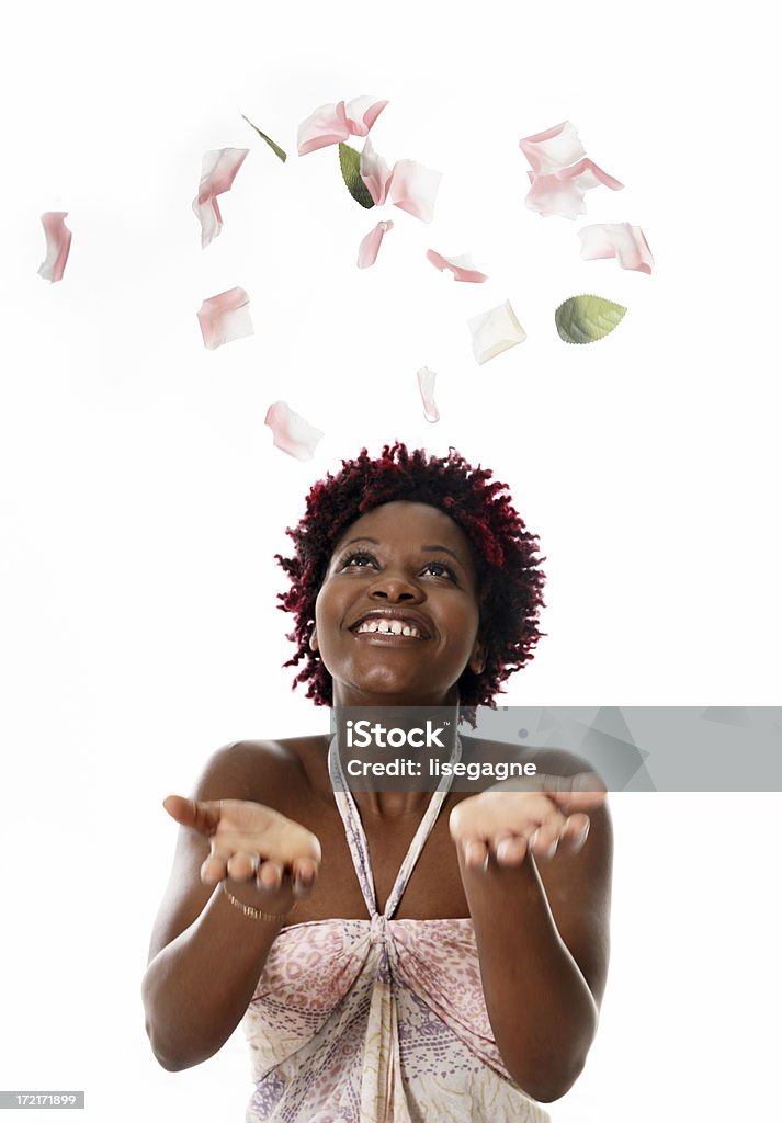 Frau werfen Blütenblätter - Lizenzfrei Afrikanischer Abstammung Stock-Foto