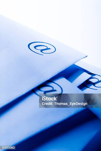 Correo Electrónico Para Usted Foto de stock y más banco de imágenes de Azul - Azul, Bandeja de entrada de correo electrónico, Blanco - Color