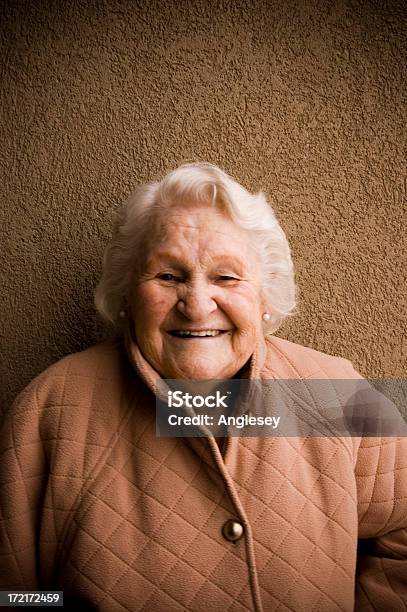 Meine Granny Stockfoto und mehr Bilder von 65-69 Jahre - 65-69 Jahre, 70-79 Jahre, 80-89 Jahre