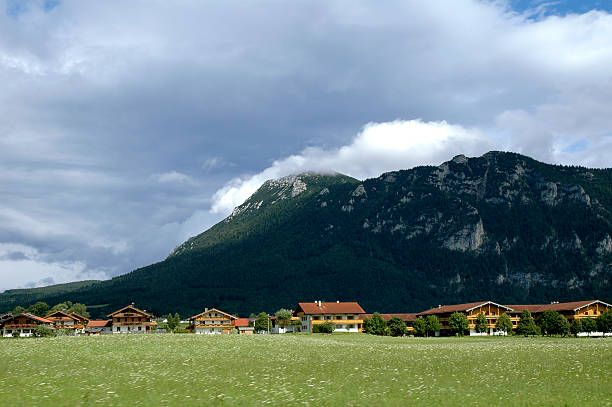 Alpine casas - foto de stock