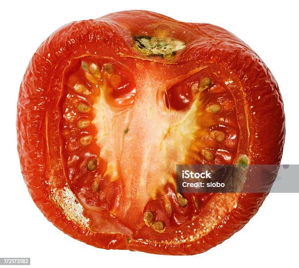 Photo libre de droit de Tomate Au Sec banque d'images et plus d'images libres de droit de Tomate - Tomate, Pourrir, Coupe transversale