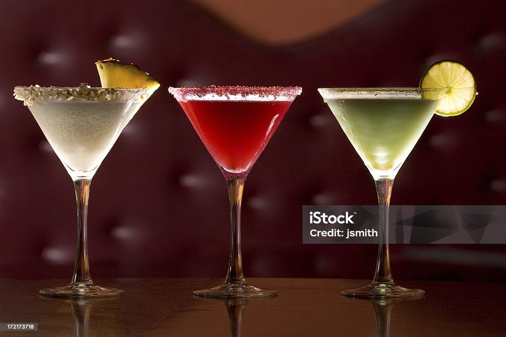 Triplo Martini - Foto stock royalty-free di Cocktail