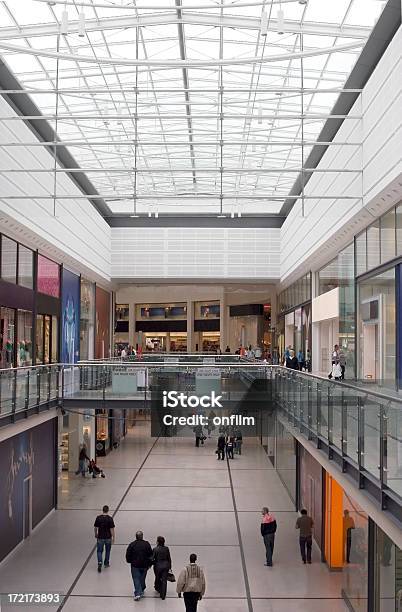 Centro Commerciale - Fotografie stock e altre immagini di Centro commerciale - Centro commerciale, Manchester - Inghilterra, Fare spese