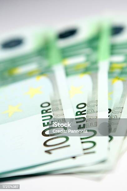 Banconote Da 100 Euro - Fotografie stock e altre immagini di Affari - Affari, Banconota, Banconota EURO