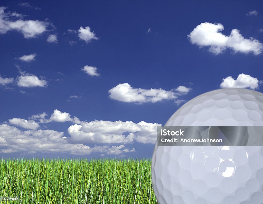 Мяч для гольфа - Стоковые фото Teeing Off роялти-фри