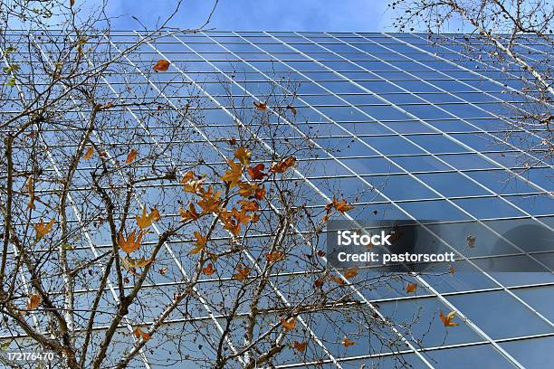 Todos Pero El Verano De Edificio Foto de stock y más banco de imágenes de Abstracto - Abstracto, Aire libre, Arquitectura exterior