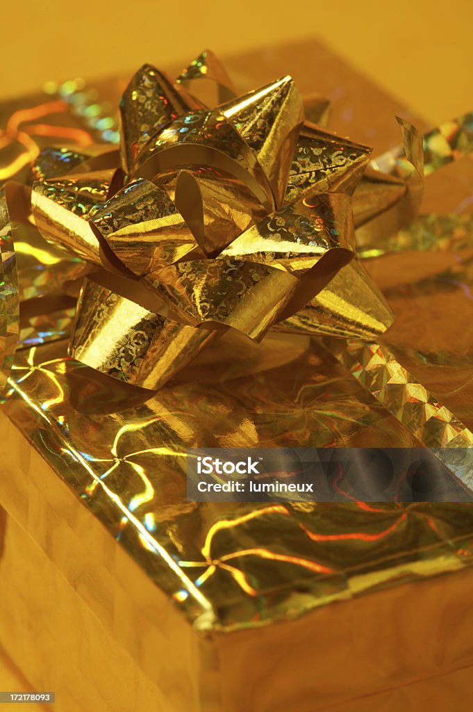 Золотой подарок - Стоковые фото Thank You - английское словосочетание роялти-фри