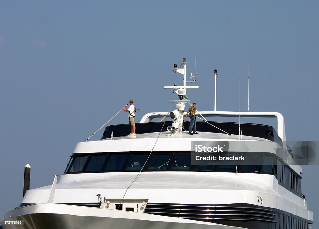 Limpieza el Yacht - Foto de stock de Limpiar libre de derechos