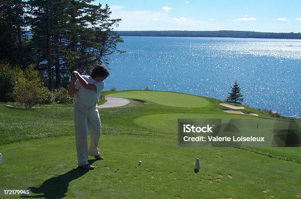 활동적임 성녀 Golfer 바다에 대한 스톡 사진 및 기타 이미지 - 바다, 골프, 그린