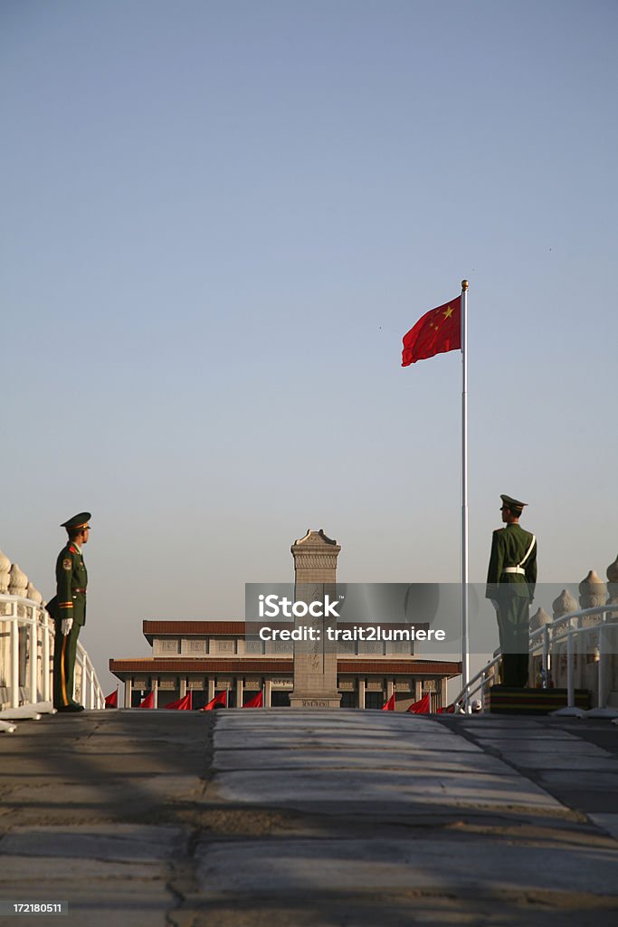 Strażnicy na Plac Tian'anmen w Pekinie, Chiny - Zbiór zdjęć royalty-free (Azja)