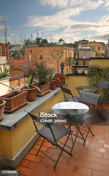 Balkon In Rom Stockfoto und mehr Bilder von Niemand - Niemand, Rom - Italien, Balkon