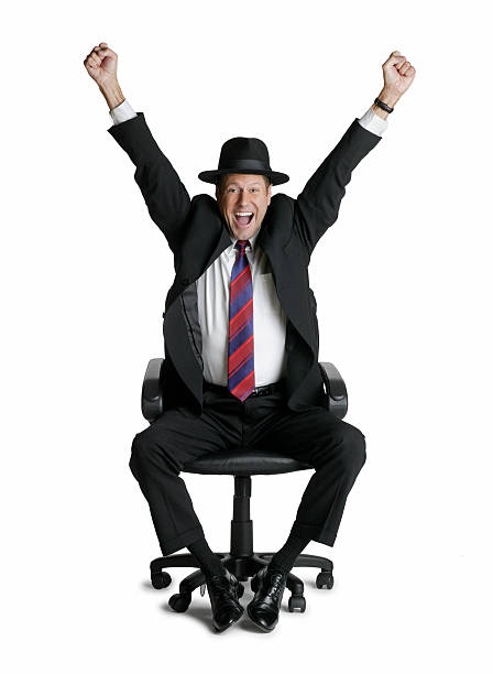 성공 - office chair cheering ecstatic success 뉴스 사진 이미지