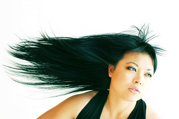 cabelo e beleza - handcarves nature sports and fitness people imagens e fotografias de stock