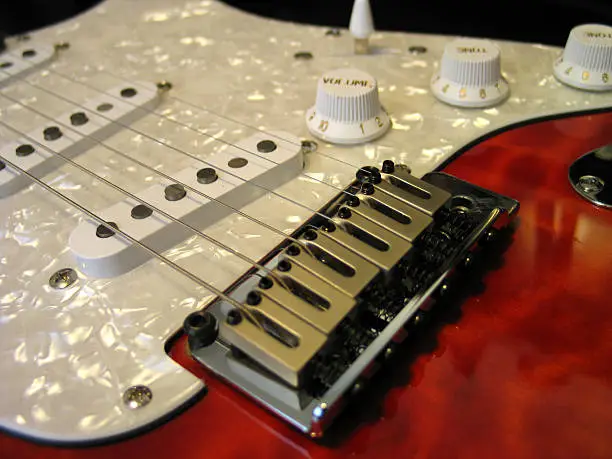 a nice pearl electric guitar
