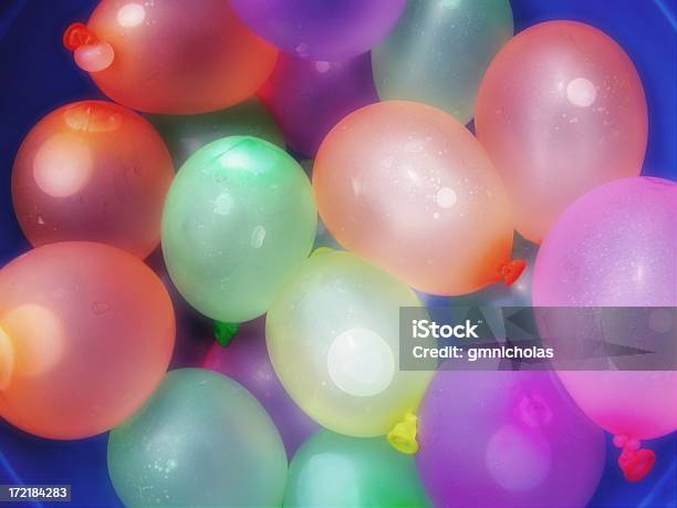 Globos Foto de stock y más banco de imágenes de Agosto - Agosto, Agua, Azul