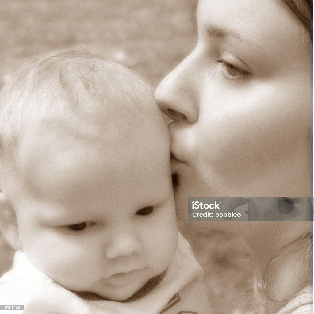 Bebé de la maternidad (1 - Foto de stock de Familia libre de derechos