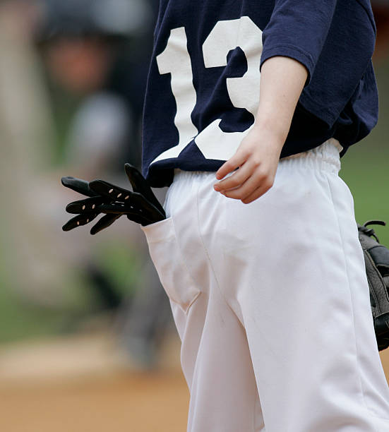 la batte de baseball gants - batting gloves photos et images de collection