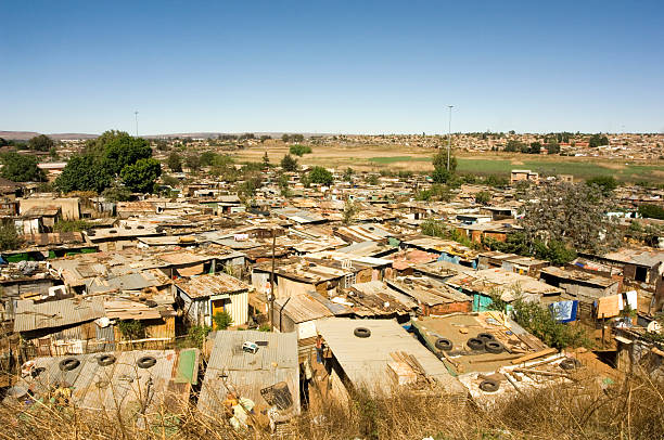 A high view of a town with shacks Shacks in Soweto South Africa soweto stock pictures, royalty-free photos & images