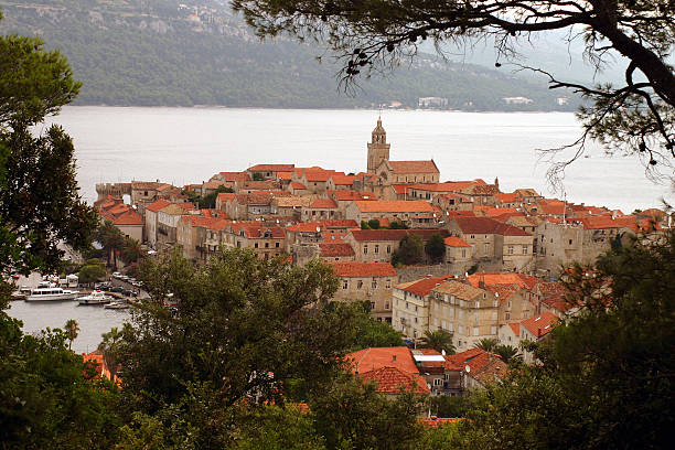 istock Old medieval town by the sea 172185205