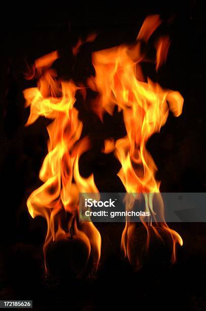 Balls Of Fire Stockfoto und mehr Bilder von Feuerball - Feuerball, Flamme, Schwarzer Hintergrund