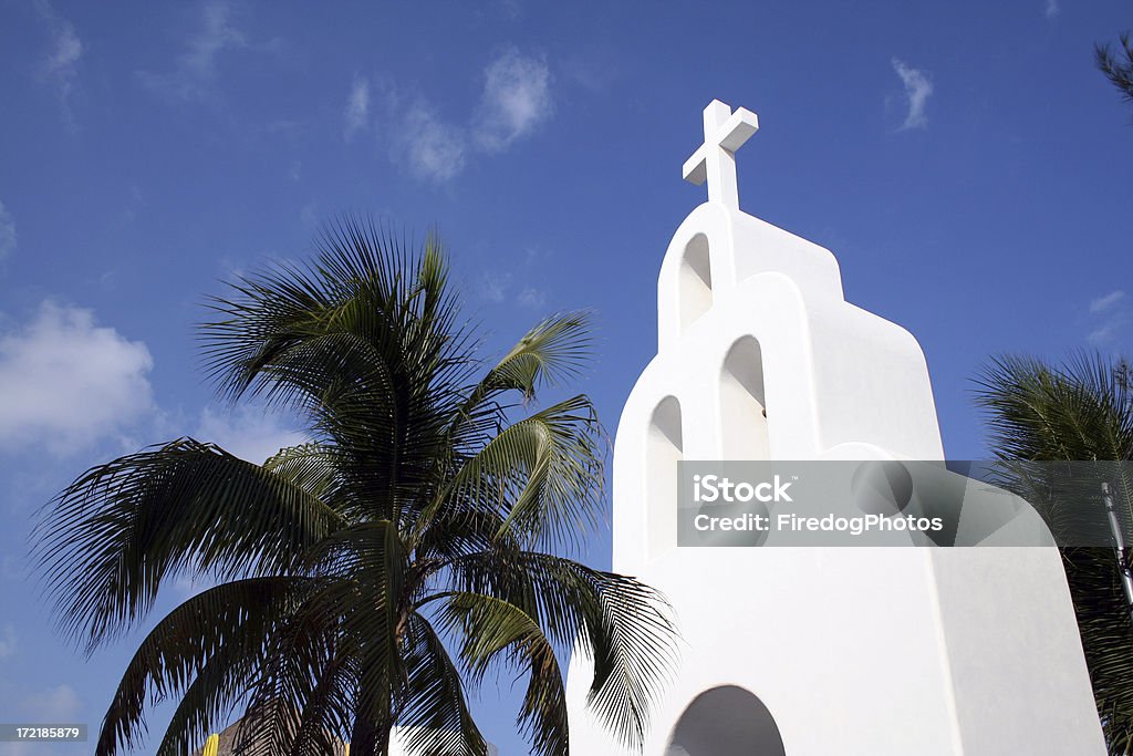 Chiesa tropicale - Foto stock royalty-free di Chiesa