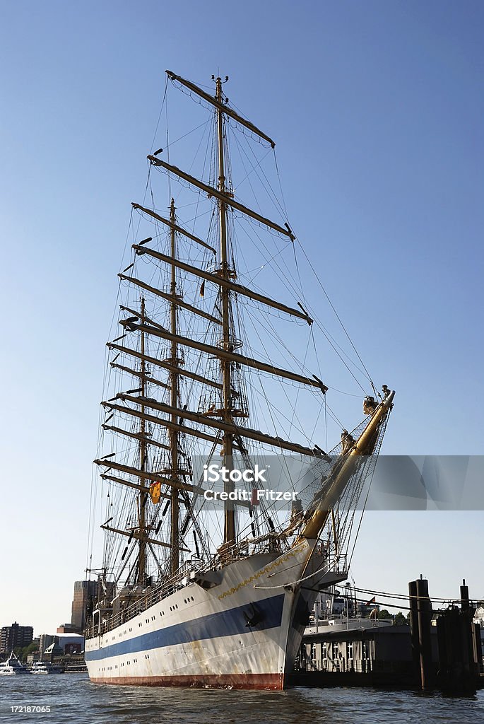Três mastros - Foto de stock de Azul royalty-free