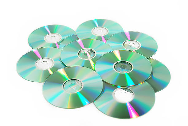 cd's na białym tle - large group of animals audio zdjęcia i obrazy z banku zdjęć