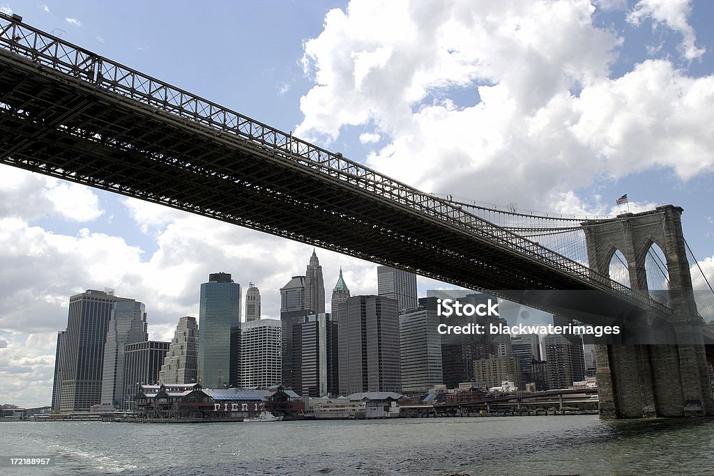 Ponte di Brooklyn - Foto stock royalty-free di Ambientazione esterna