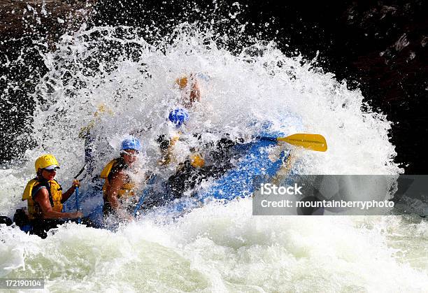 Whitewater Splash - zdjęcia stockowe i więcej obrazów Rafting rzekami górskimi - Rafting rzekami górskimi, Fotografika, Helmet