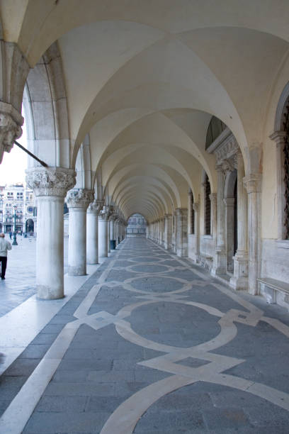 istock Doge's Palace Promenade 172190443