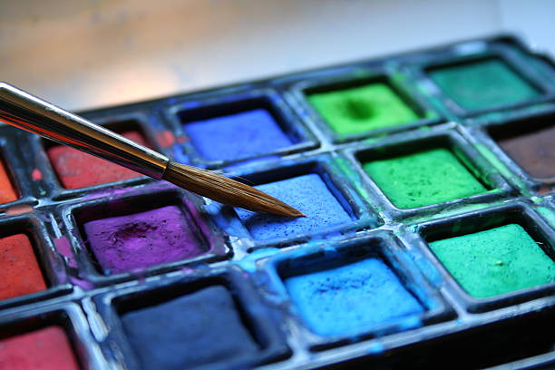 istock Paintbrush and watercolours 172190650