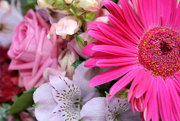 istock Bouquet of flowers 172191073